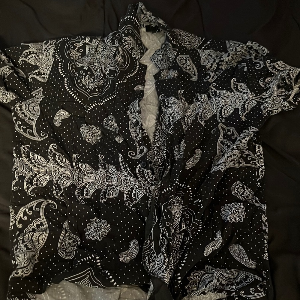 Werid summer top